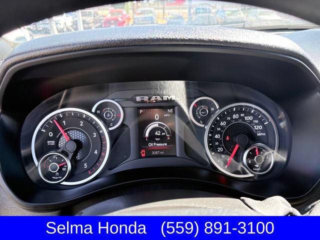 Used 2025 RAM 3500 Tradesman AWD/4WD image 22