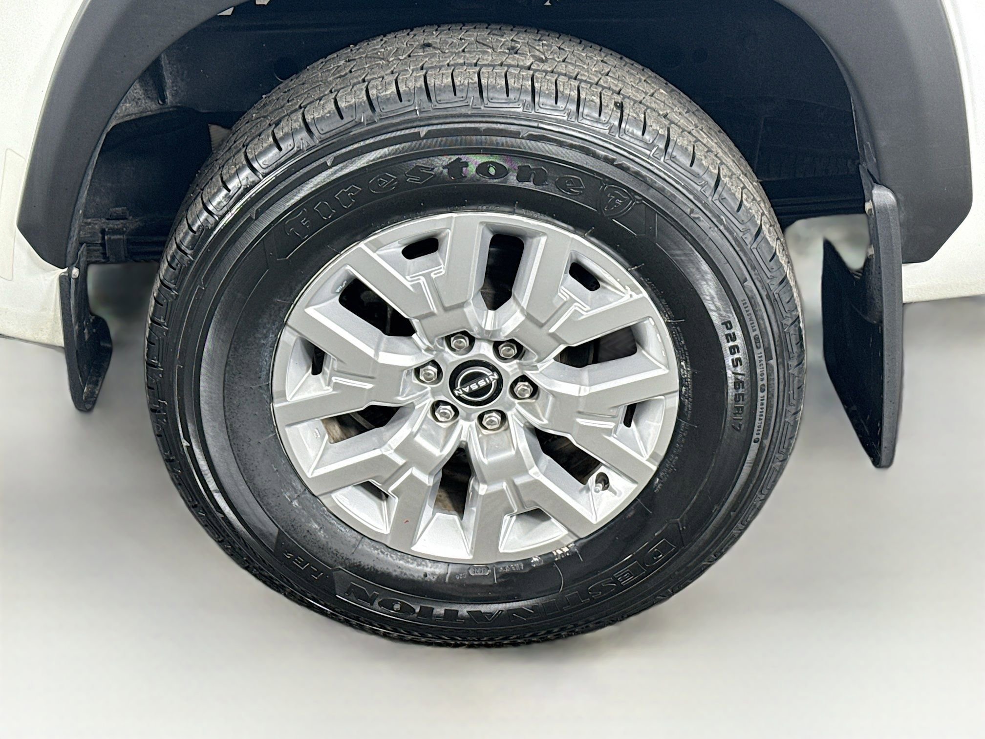 Used 2022 Nissan Frontier SV image 9