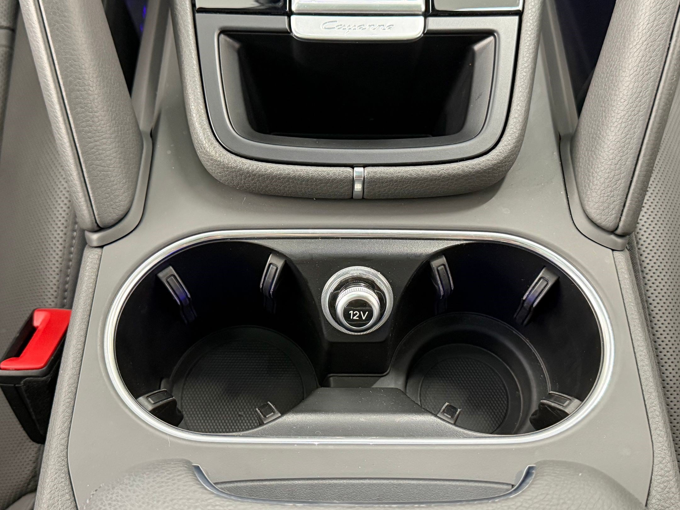 Certified 2023 Porsche Cayenne AWD/4WD image 19