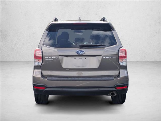 Used 2018 Subaru Forester 2.5i Touring w/ Popular Package #2 image 6