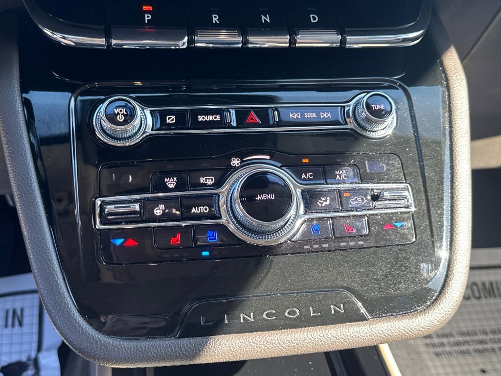 Used 2020 Lincoln Corsair AWD w/ Equipment Group 101A image 45