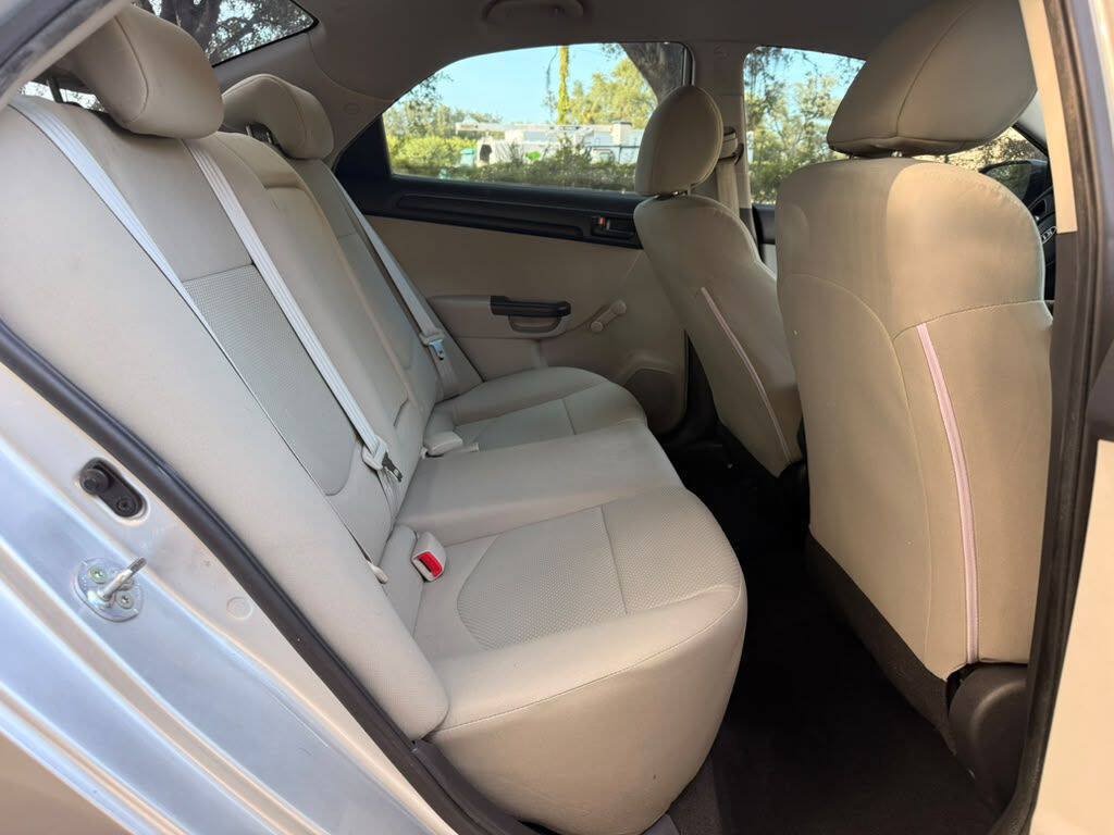 Used 2012 Kia Forte LX FWD image 10
