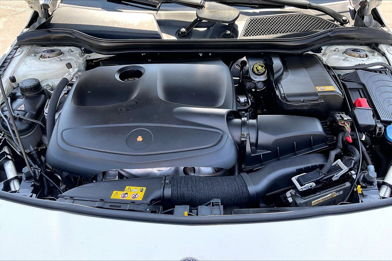 Used 2015 Mercedes-Benz CLA 250 image 28