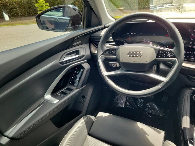 Certified 2025 Audi Q5 Premium w/ Premium Plus AWD/4WD image 13