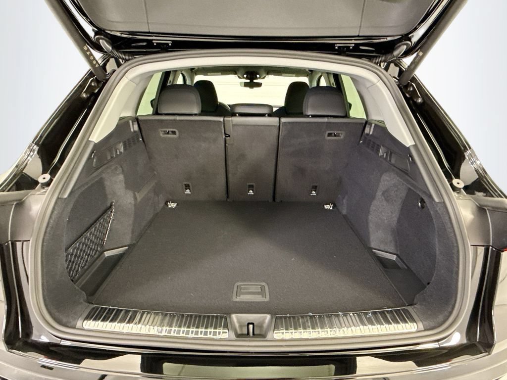 Used 2026 Audi Q5 Premium Plus w/ Premium Plus AWD/4WD image 27