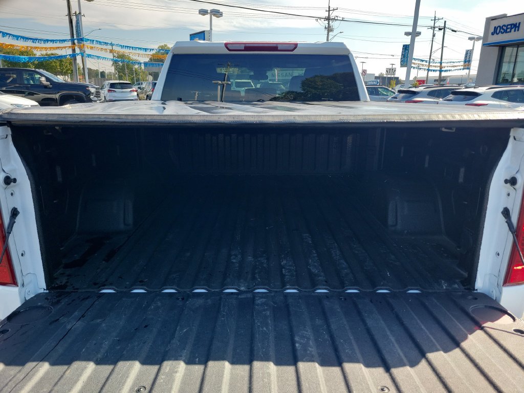 Used 2024 Chevrolet Silverado 1500 Custom w/ Rally Edition AWD/4WD image 12