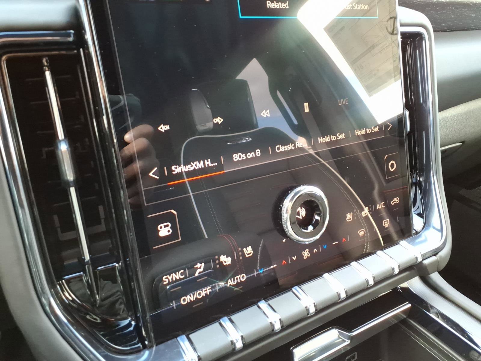 New 2026 GMC Yukon XL AT4 Ultimate image 15