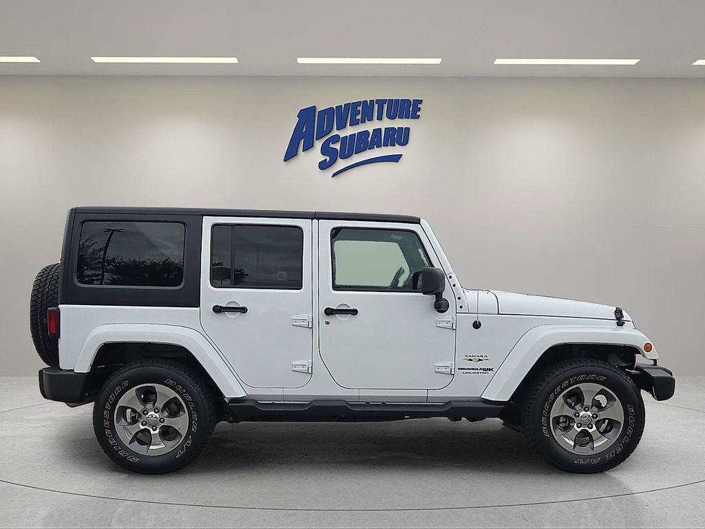 Used 2018 Jeep Wrangler Unlimited Sahara w/ Connectivity Group image 7