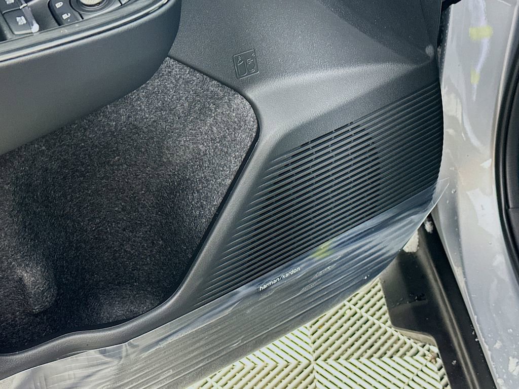 New 2026 Subaru Outback Touring XT image 25