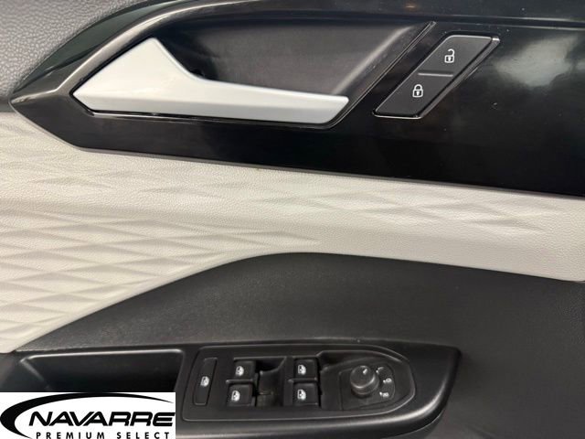 Used 2024 Volkswagen Taos S image 27