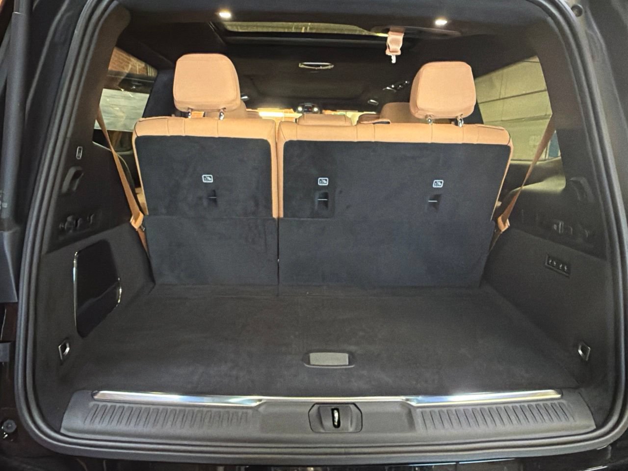 New 2026 Jeep Grand Wagoneer Summit AWD/4WD image 17