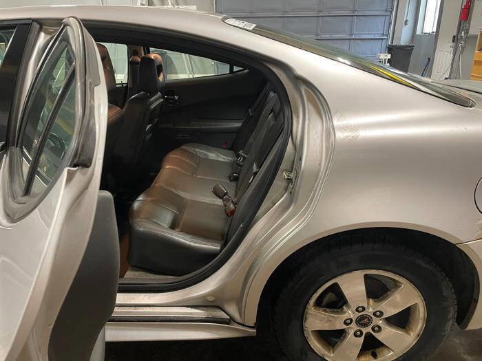 Used 2005 Pontiac Grand Prix GT w/ Leather Trim Package image 23