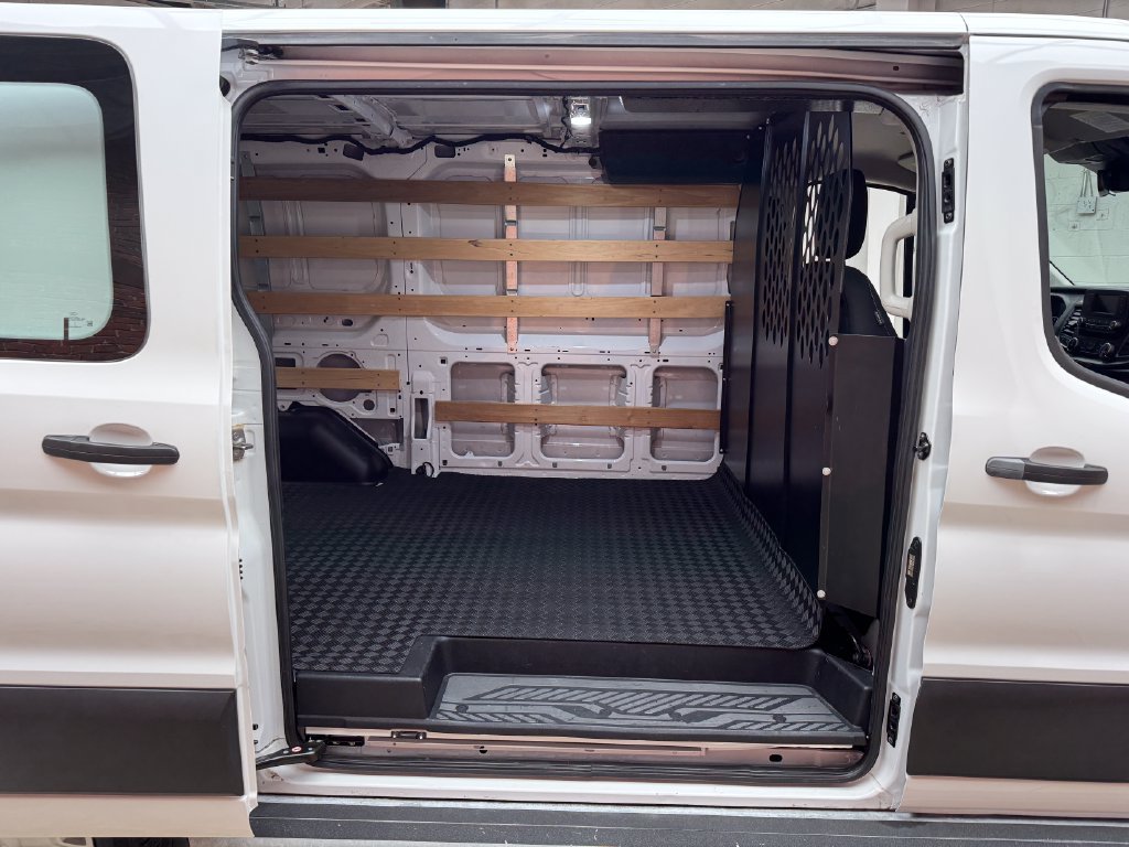 Certified 2025 Ford Transit 250 Low Roof w/ Exterior Upgrade Package RWD image 29