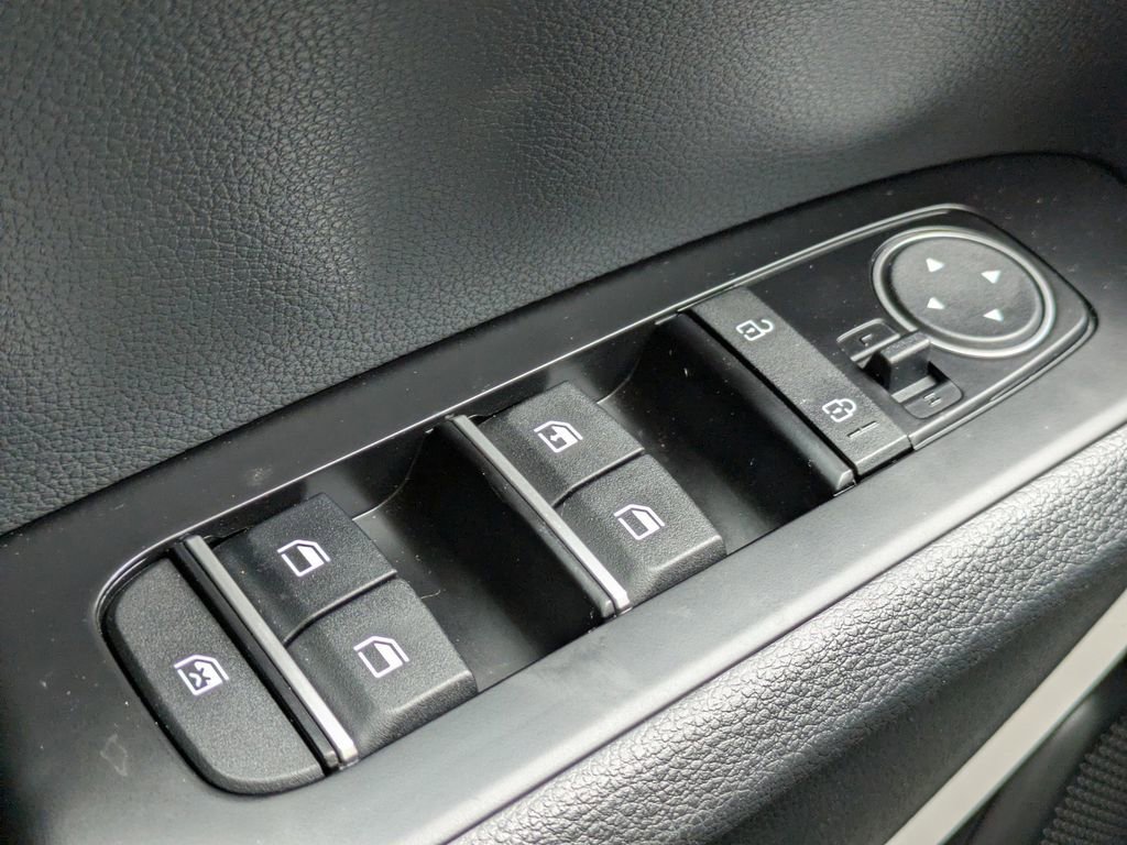 Used 2023 Kia Soul GT-Line image 24