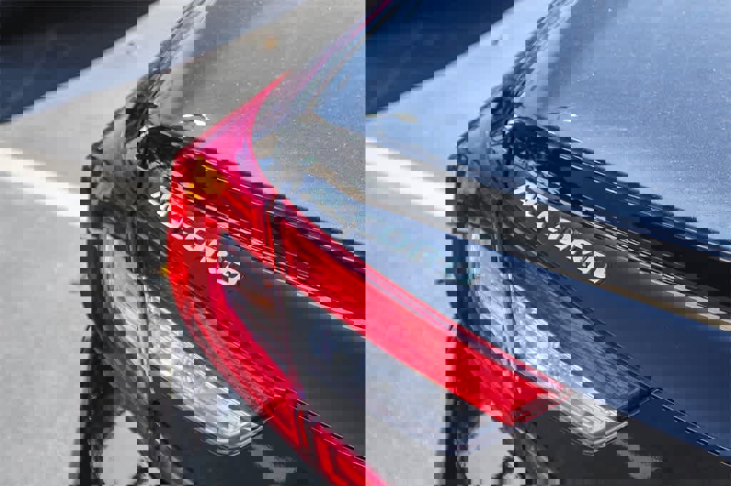 Used 2022 Honda Accord LX image 9