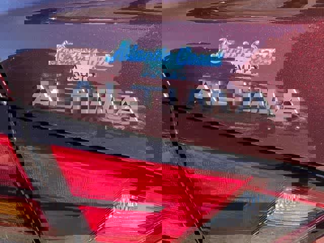 Used 2024 Nissan Altima 2.5 SV image 13