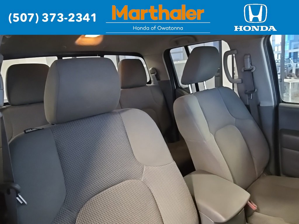 Used 2018 Nissan Frontier SV image 19