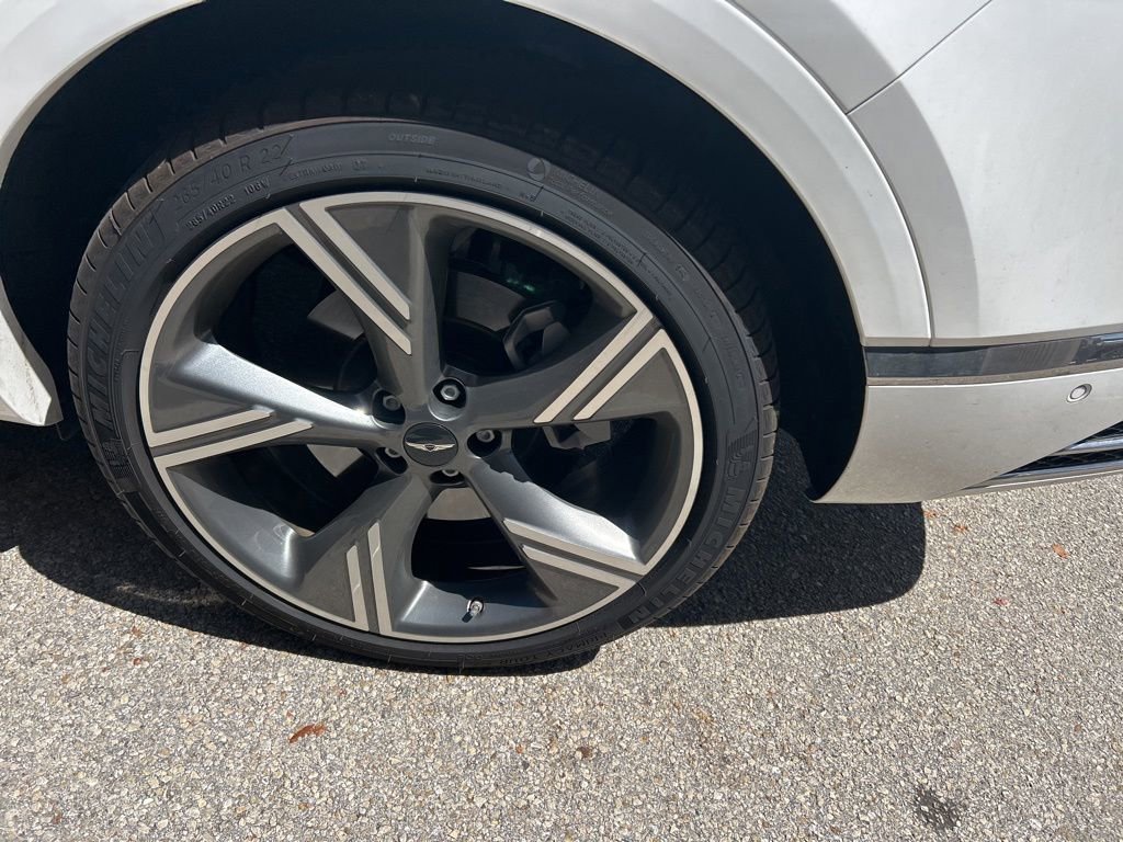 Used 2025 Genesis GV80 3.5T Prestige AWD/4WD image 11