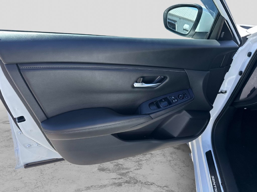 Certified 2024 Nissan Sentra SV FWD image 17