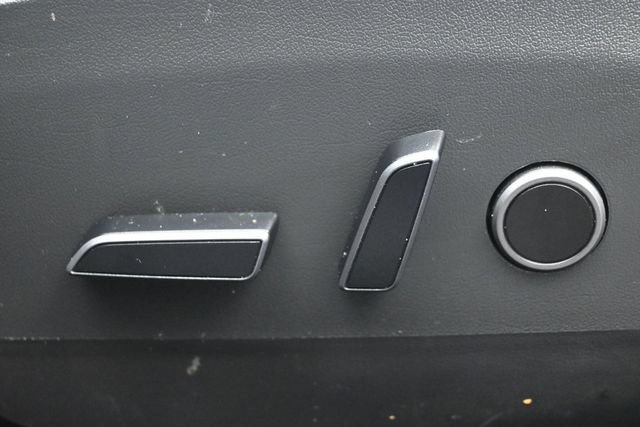 Used 2023 Tesla Model 3 Performance AWD/4WD image 8
