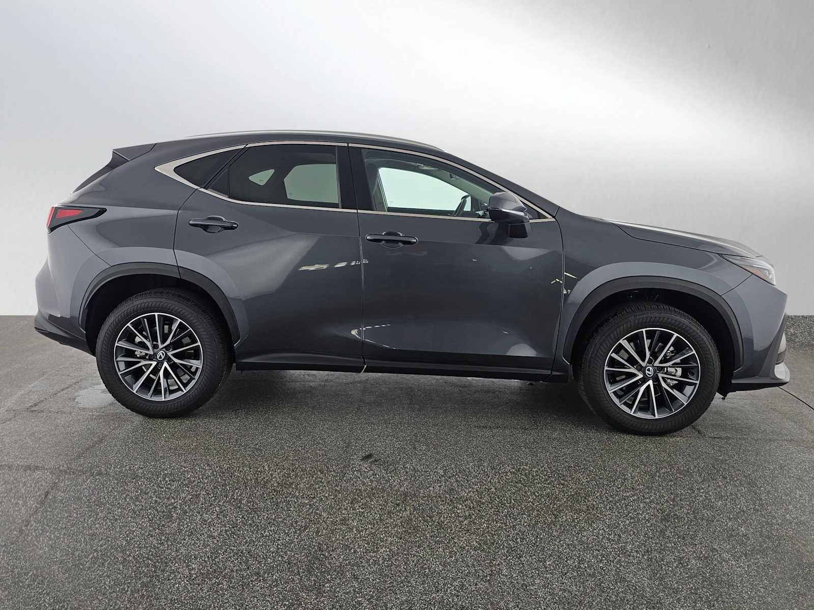 Certified 2026 Lexus NX 350 NX 350 AWD w/ Accessory Package (Z2) image 2