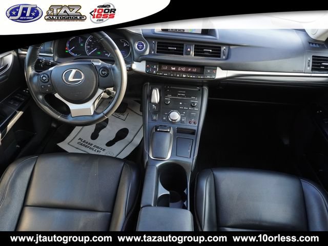 Used 2015 Lexus CT 200h w/ Navigation Package FWD image 24