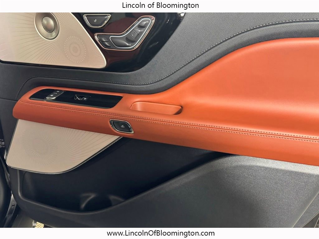 New 2026 Lincoln Aviator Reserve AWD/4WD image 18