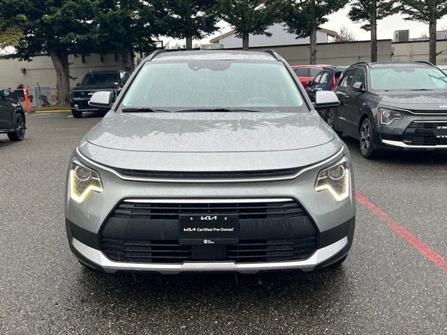 Used 2023 Kia Niro EX image 4