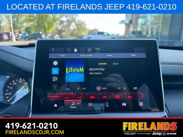 Used 2022 Jeep Compass Altitude AWD/4WD image 23