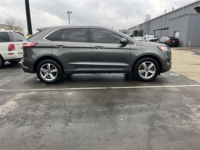 Used 2019 Ford Edge SEL w/ Equipment Group 201A image 2