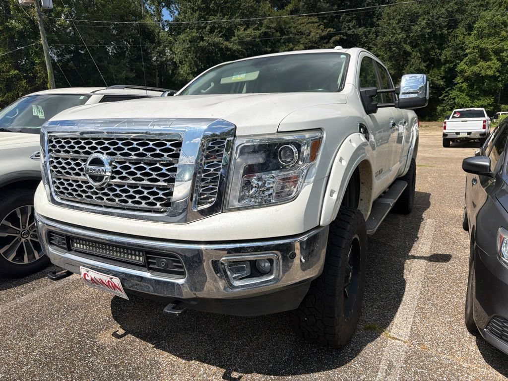Used 2019 Nissan Titan SL w/ Chrome Package AWD/4WD video 1