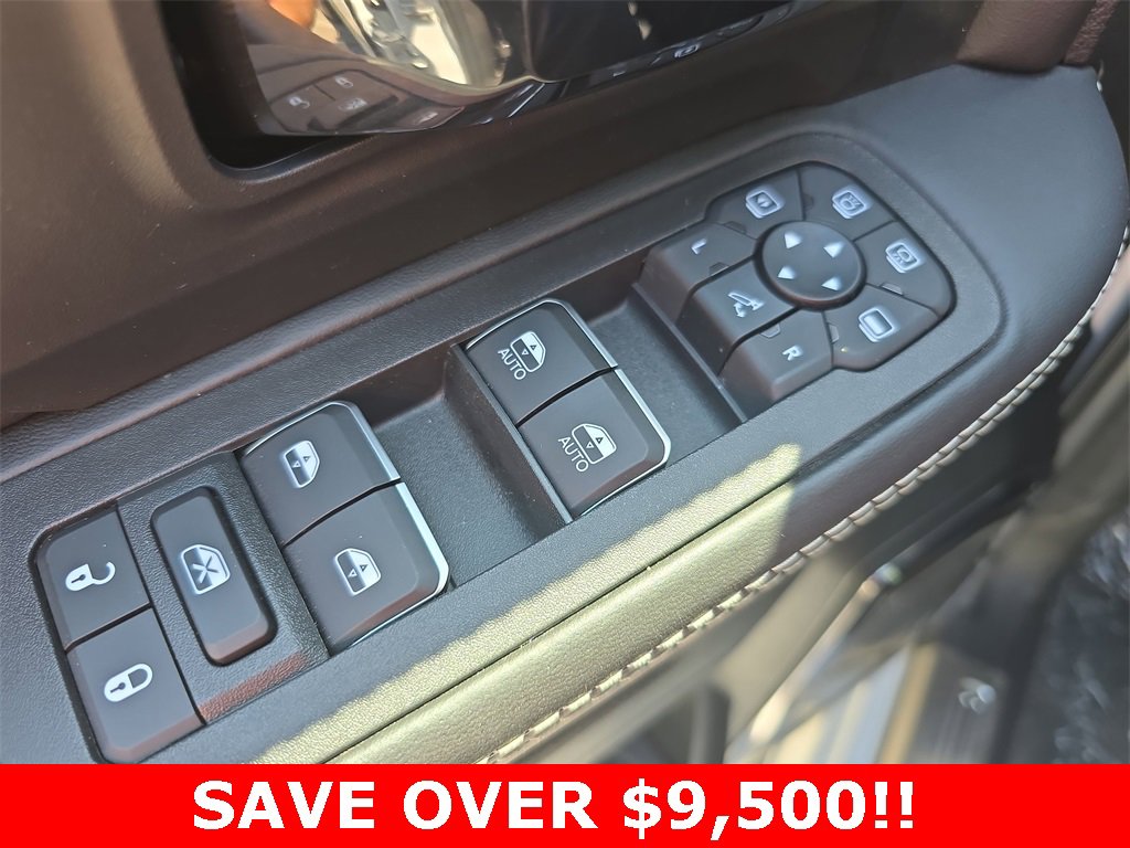 New 2025 RAM 2500 Limited image 28