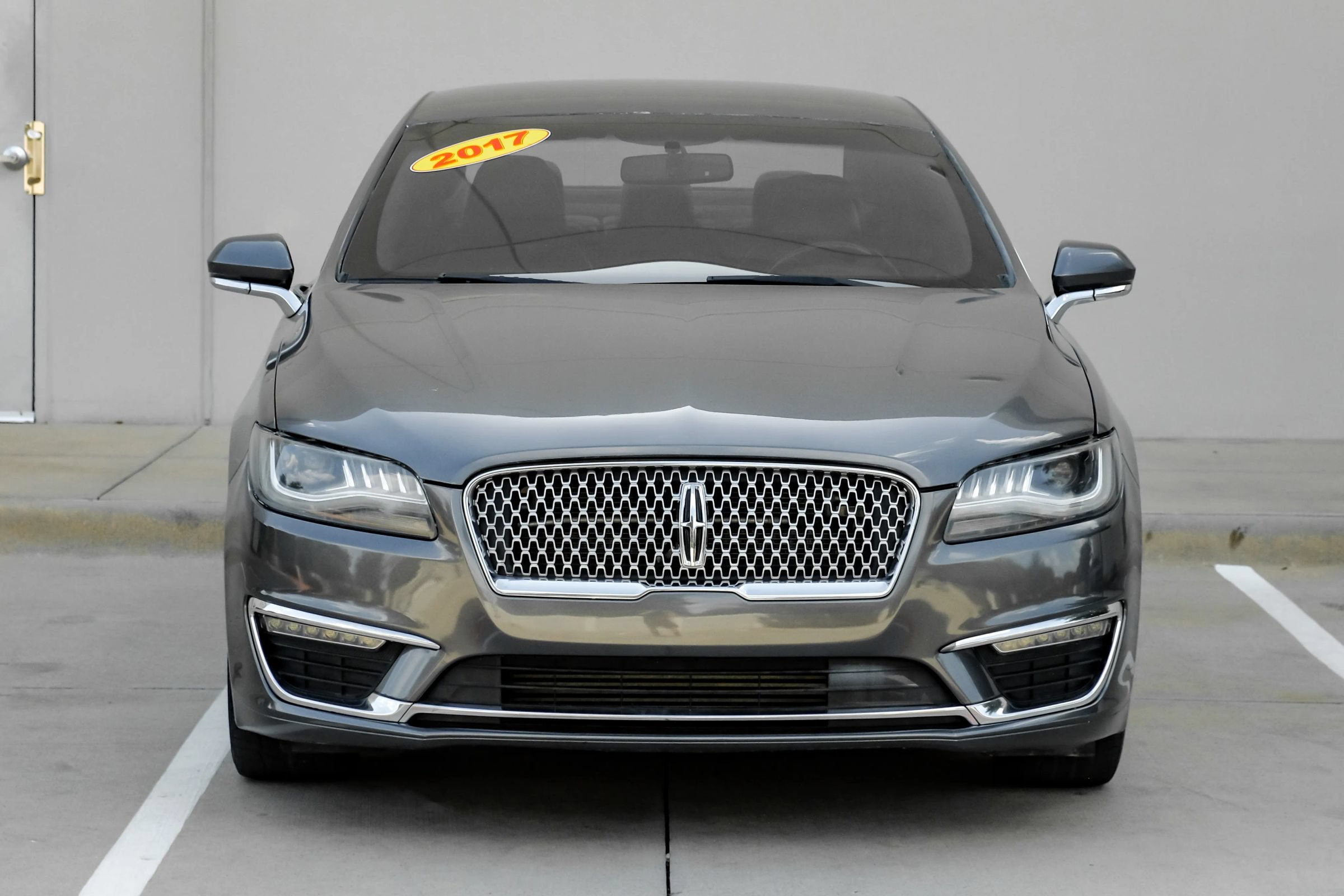 Used 2017 Lincoln MKZ Premiere FWD image 5
