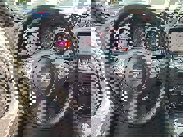 Used 2014 Nissan 370Z Touring w/ Sport Package image 17