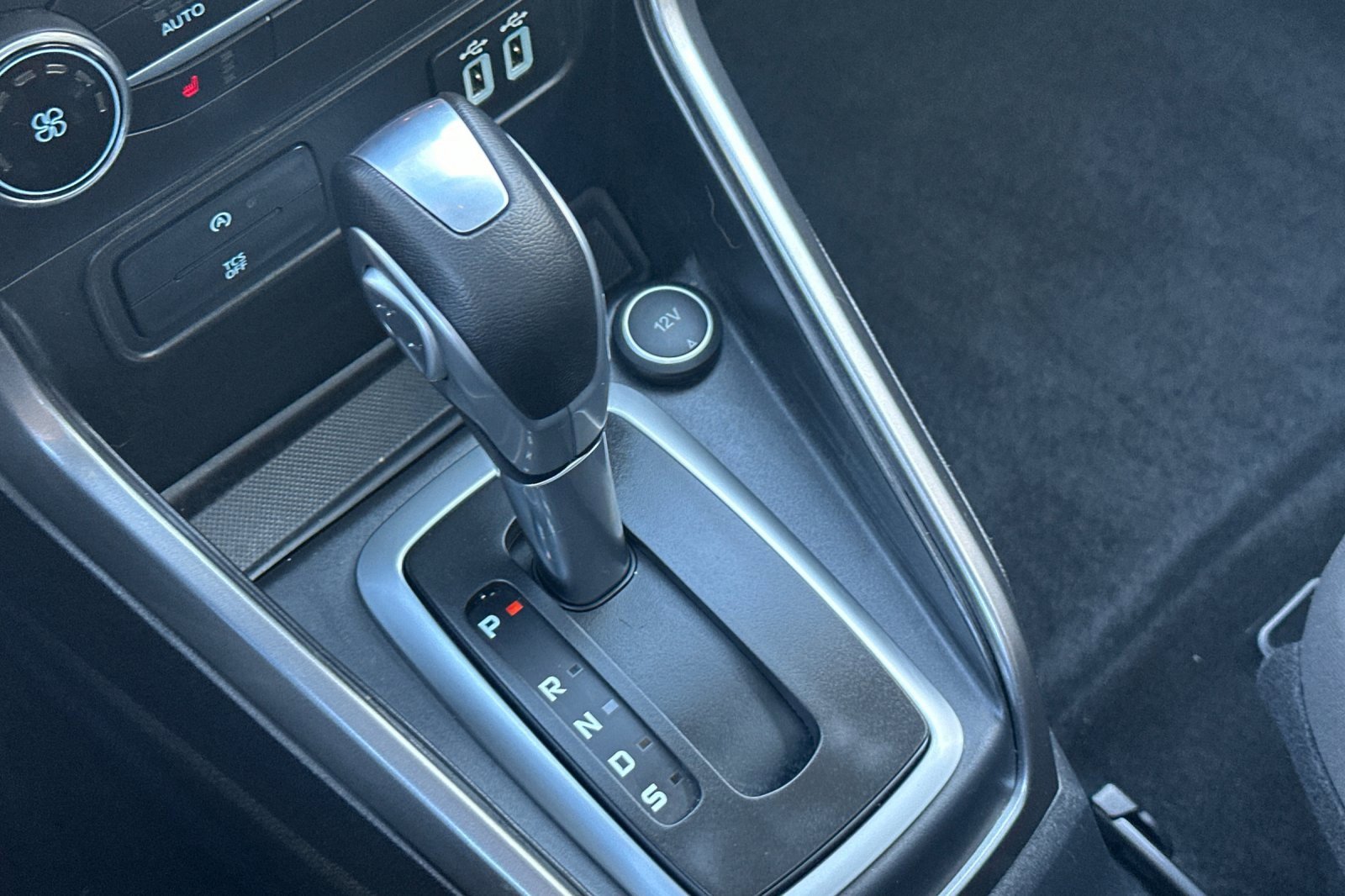 Used 2022 Ford EcoSport SE w/ SE Convenience Package image 21