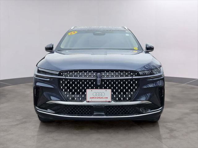 Used 2024 Lincoln Nautilus Reserve w/ Equipment Group 202A AWD/4WD image 11