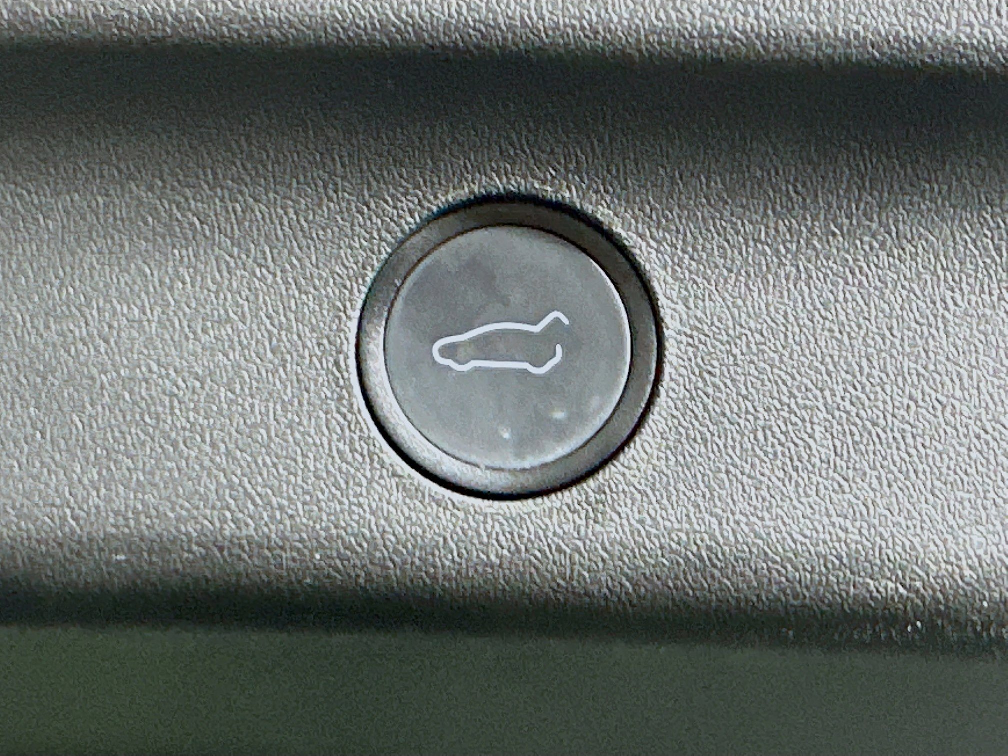 Used 2022 Tesla Model Y Performance image 29