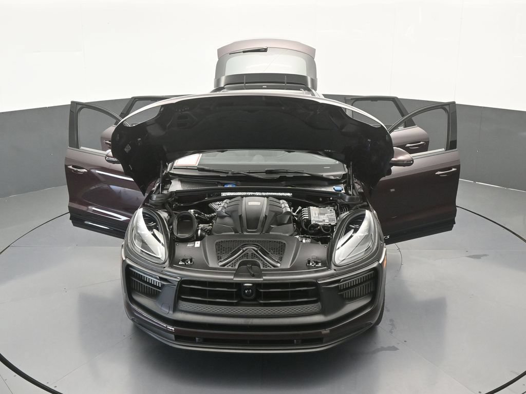 Used 2025 Porsche Macan GTS AWD/4WD image 76