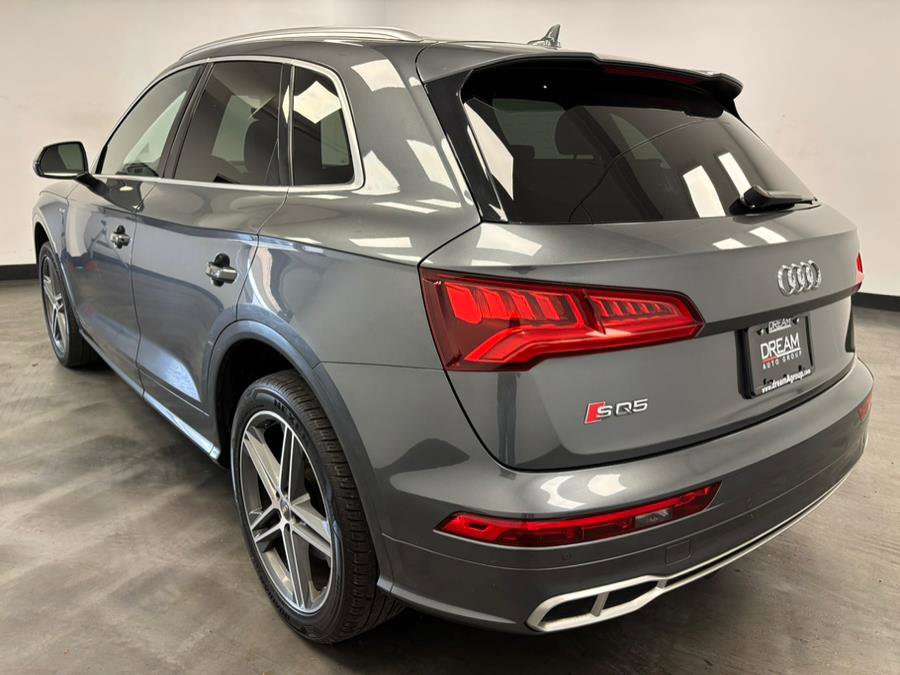 Used 2018 Audi SQ5 Premium Plus w/ Navigation Package image 4