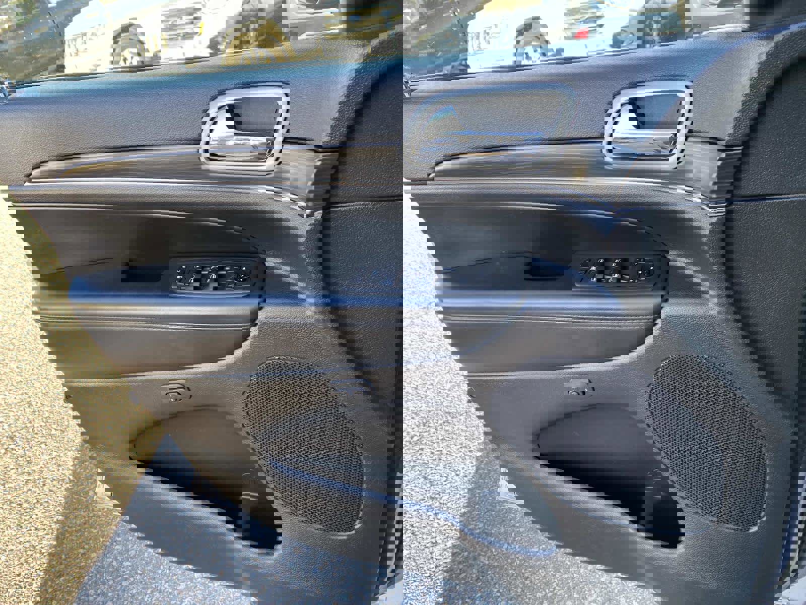 Certified 2021 Jeep Grand Cherokee Limited image 23