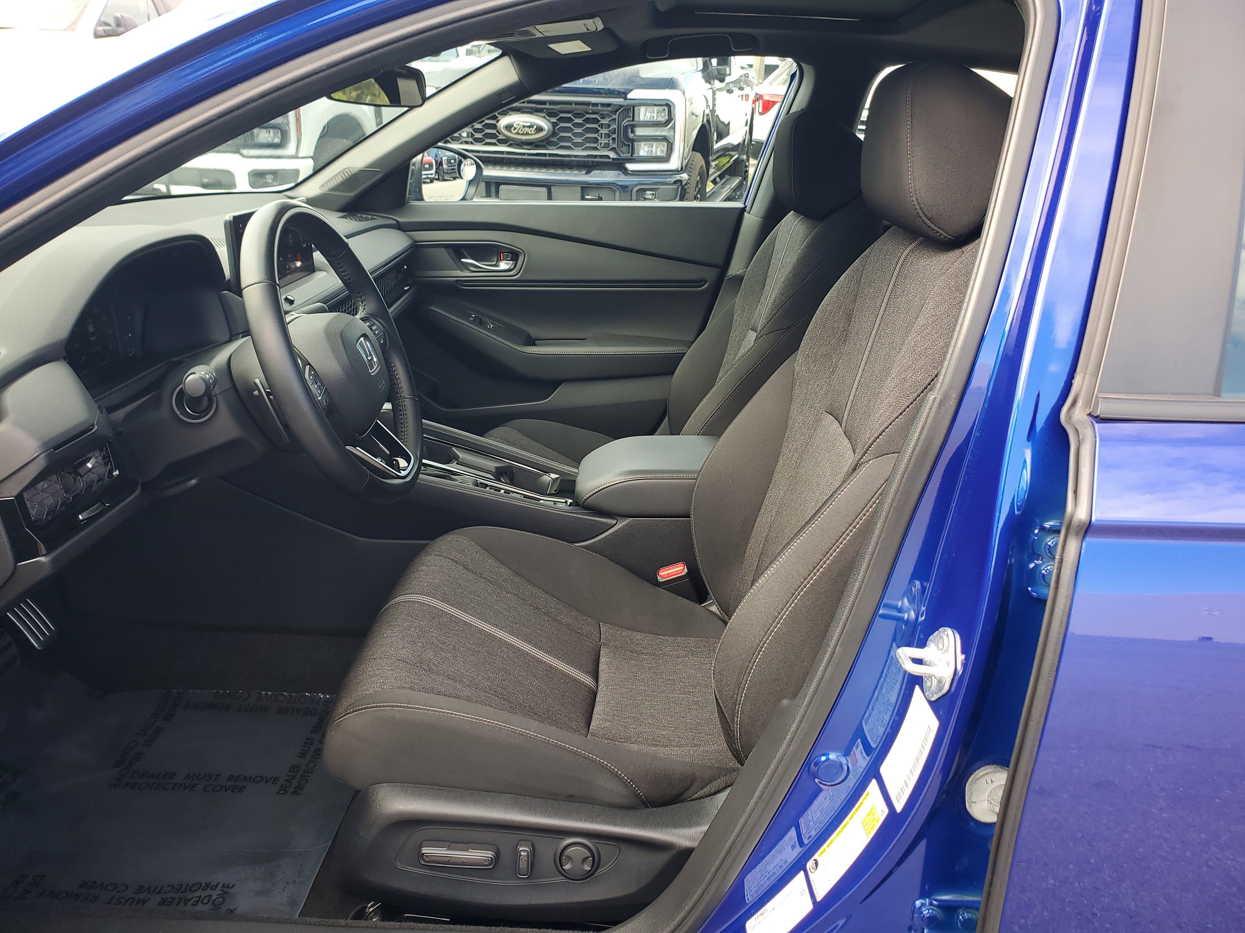 Used 2023 Honda Accord Sport image 11