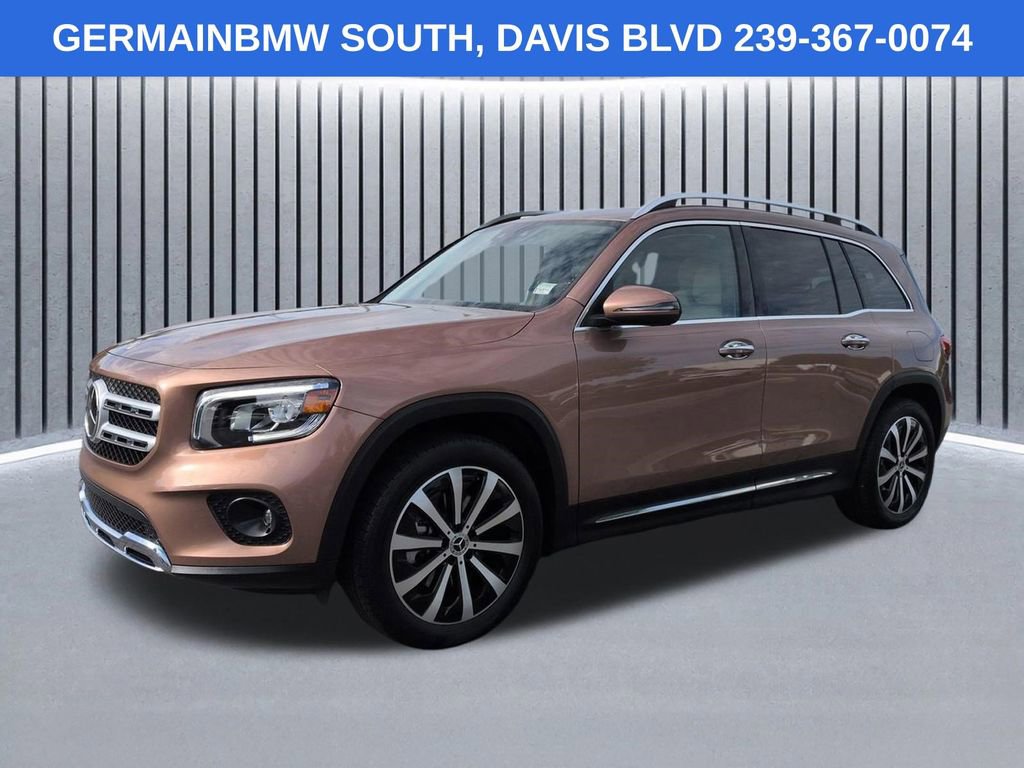 Used 2023 Mercedes-Benz GLB 250 image 1
