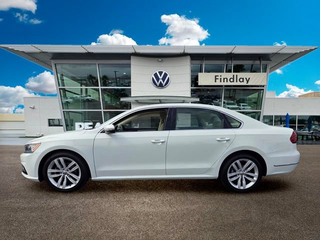 Used 2018 Volkswagen Passat 2.0T SE FWD image 3