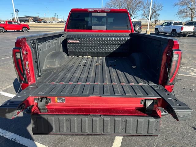 Used 2024 GMC Sierra 2500 AT4 w/ Technology Package image 32