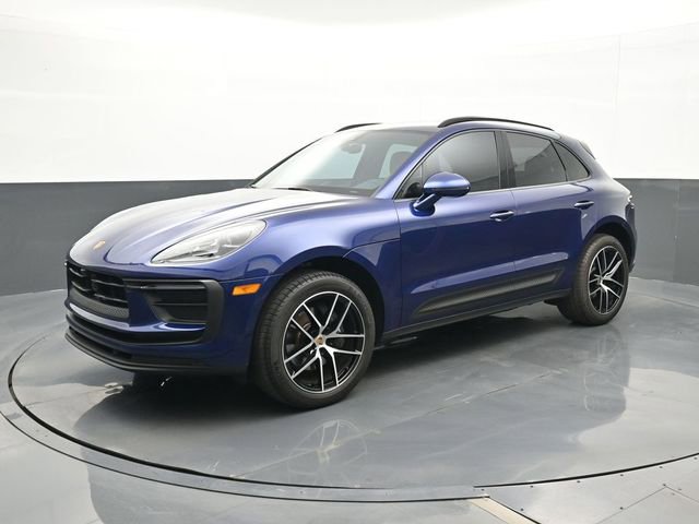 Certified 2023 Porsche Macan AWD/4WD video 1