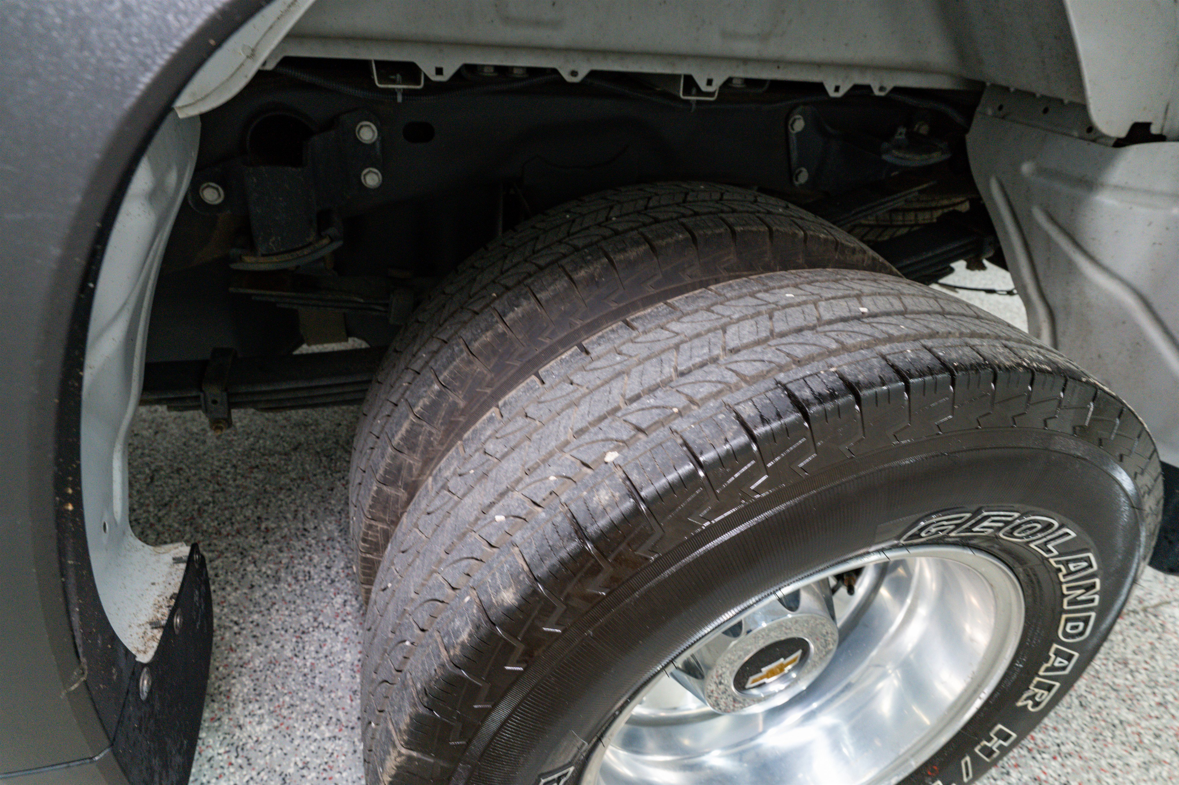 Used 2023 Chevrolet Silverado 3500 High Country image 11