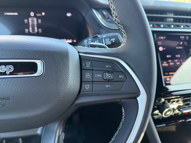 New 2026 Jeep Grand Cherokee Laredo X AWD/4WD image 15
