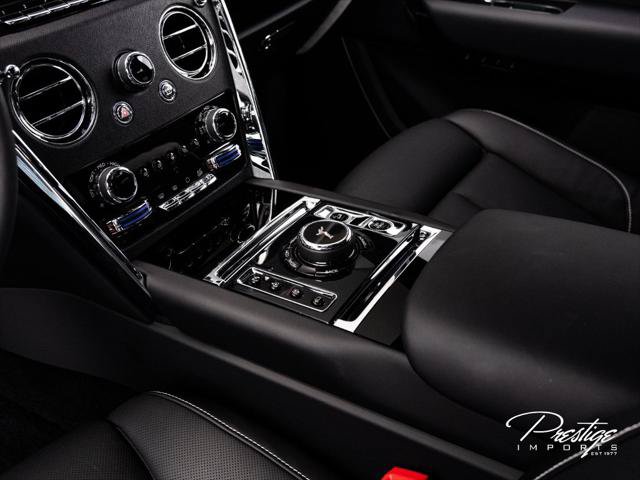 Used 2023 Rolls-Royce Cullinan AWD/4WD image 25