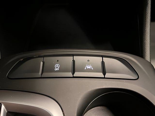 Certified 2025 Buick Envista Preferred FWD image 25