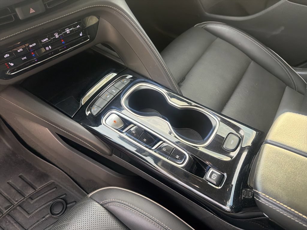 Used 2023 Buick Envision Essence FWD image 12